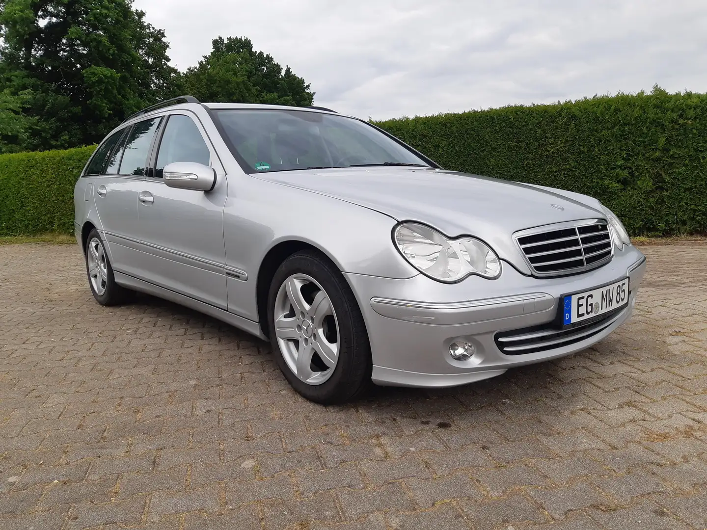 Mercedes-Benz C 220 C-Klasse T-Modell Diesel T CDI Avantgarde DPF Silber - 2