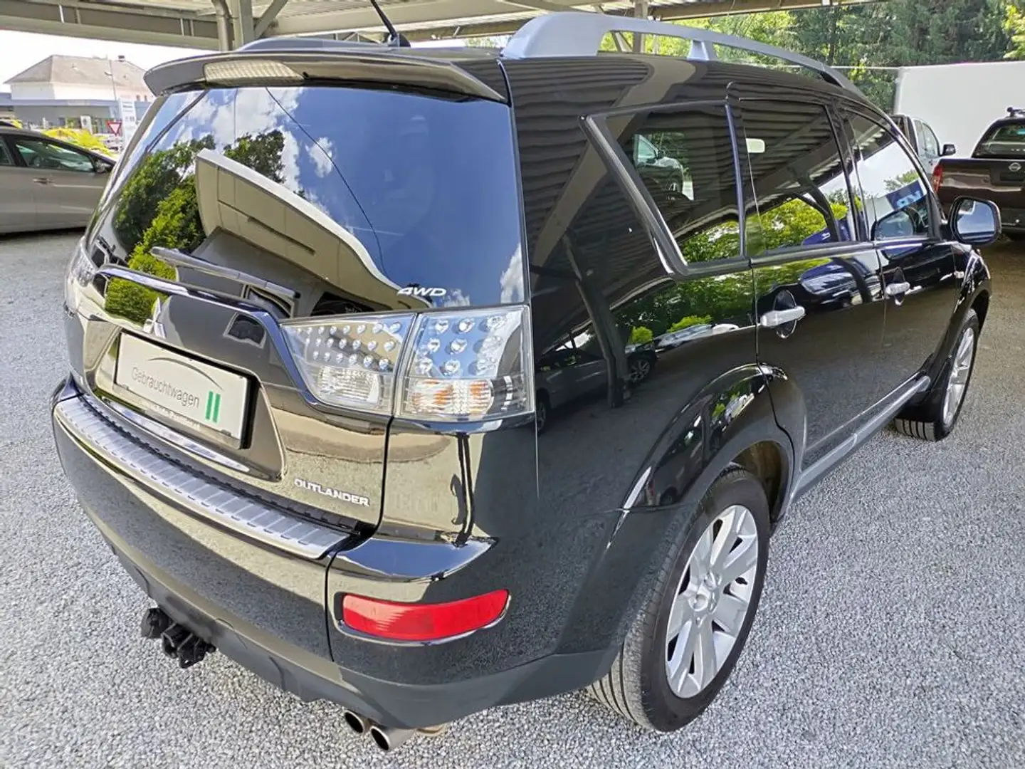 Mitsubishi Outlander Outlander 2.0 DI-D Invite 4WD ! Leder, Xenon! Noir - 2