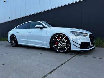 55 TFSI Quattro S tronic *HUD*B&O SOUND*360'CAMERA*KEYLESS*MATRIX*ACC*21"ALU*MAXTON AEROPAKKET*
