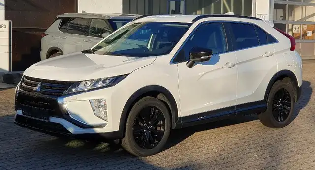 Mitsubishi Eclipse Cross Active+ 2.2 DI-D 4WD AT AHK