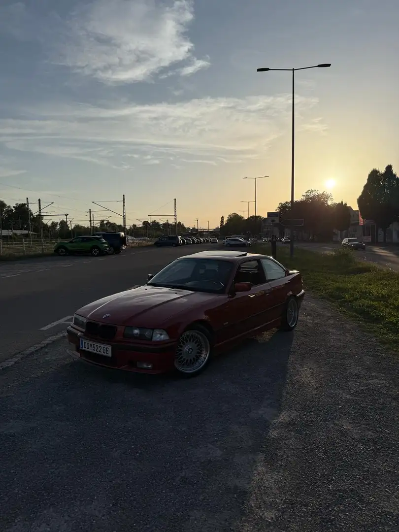 BMW 328 328i Coupé M-Paket - 2