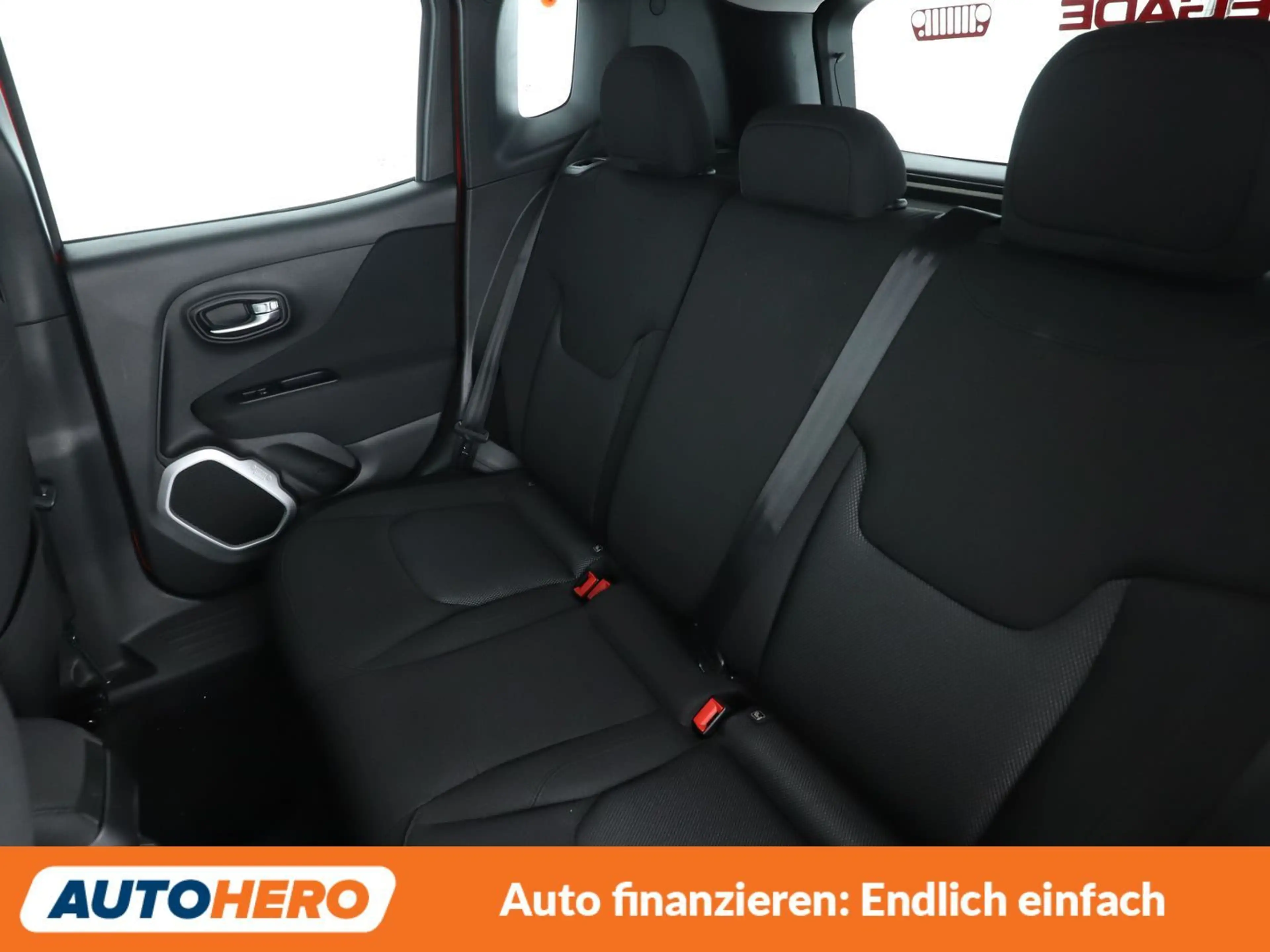 Jeep Renegade 1.3 TGDi Longitude 4x2 Aut*NAVI*TEMPO*PDC*SHZ* — photo 14