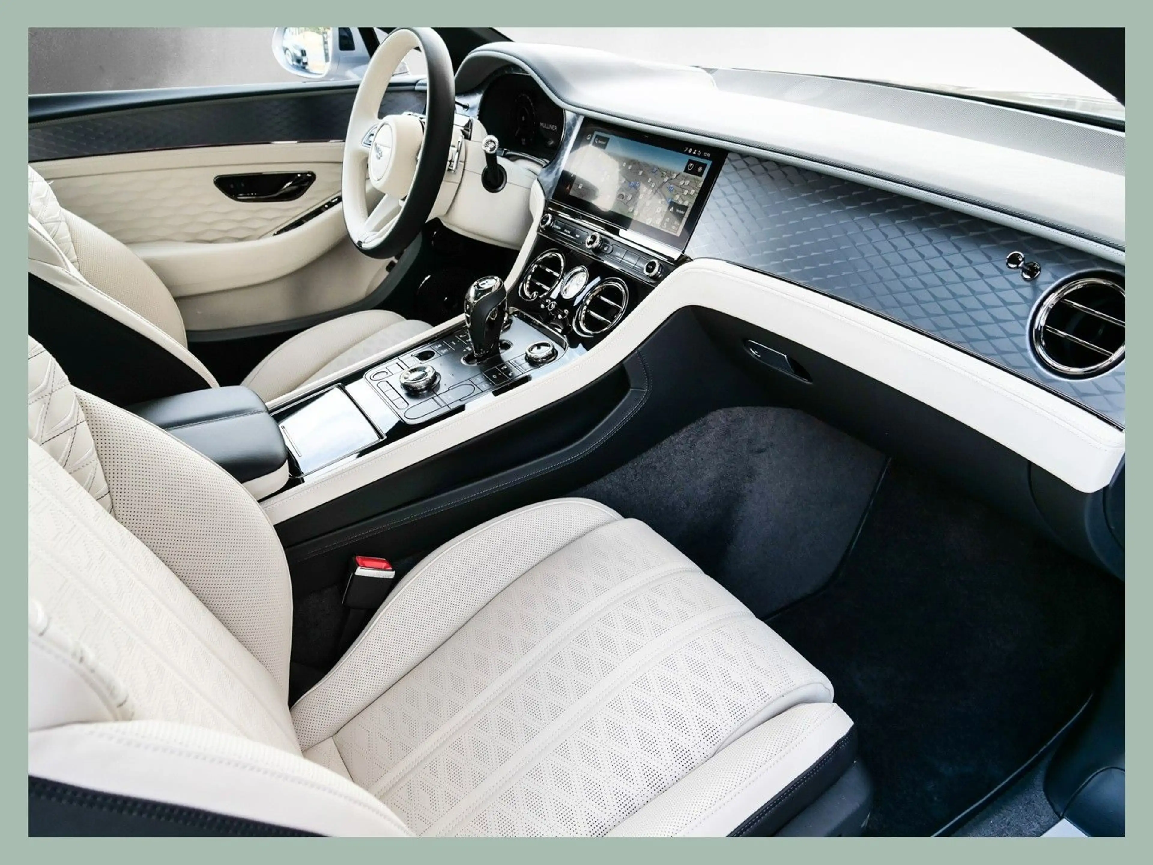Bentley Continental GT Mulliner // BENTLEY DÜSSELDORF — photo 10