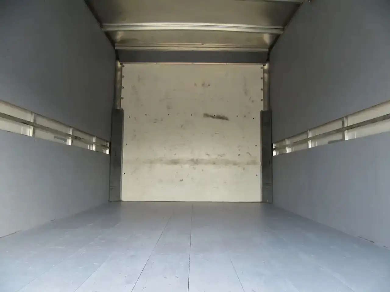Ford Transit photo Ford Transit