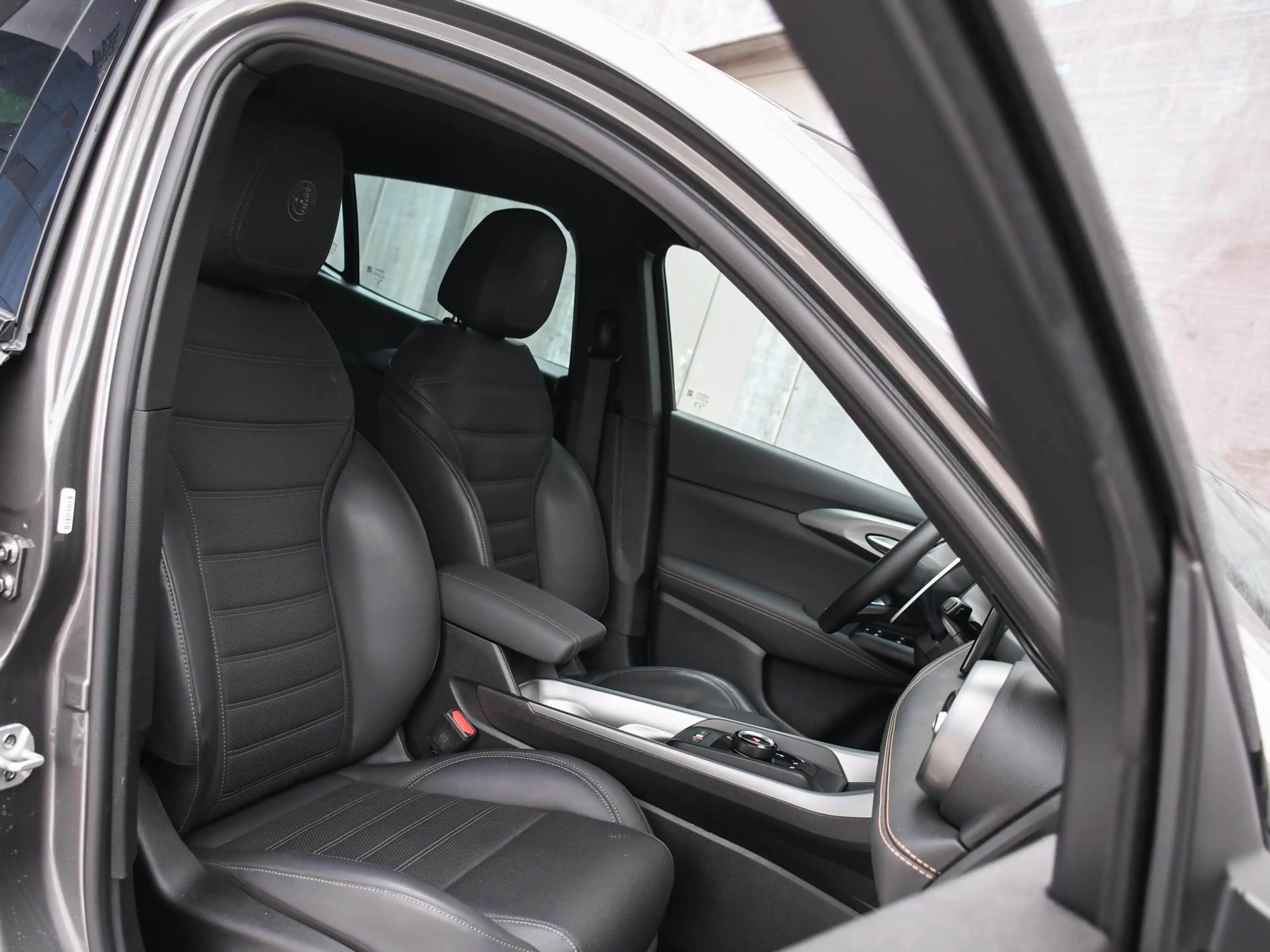 Alfa Romeo Tonale Veloce 1.5T Hybrid 160pk Automaat LEDER | 19''LM | — photo 11