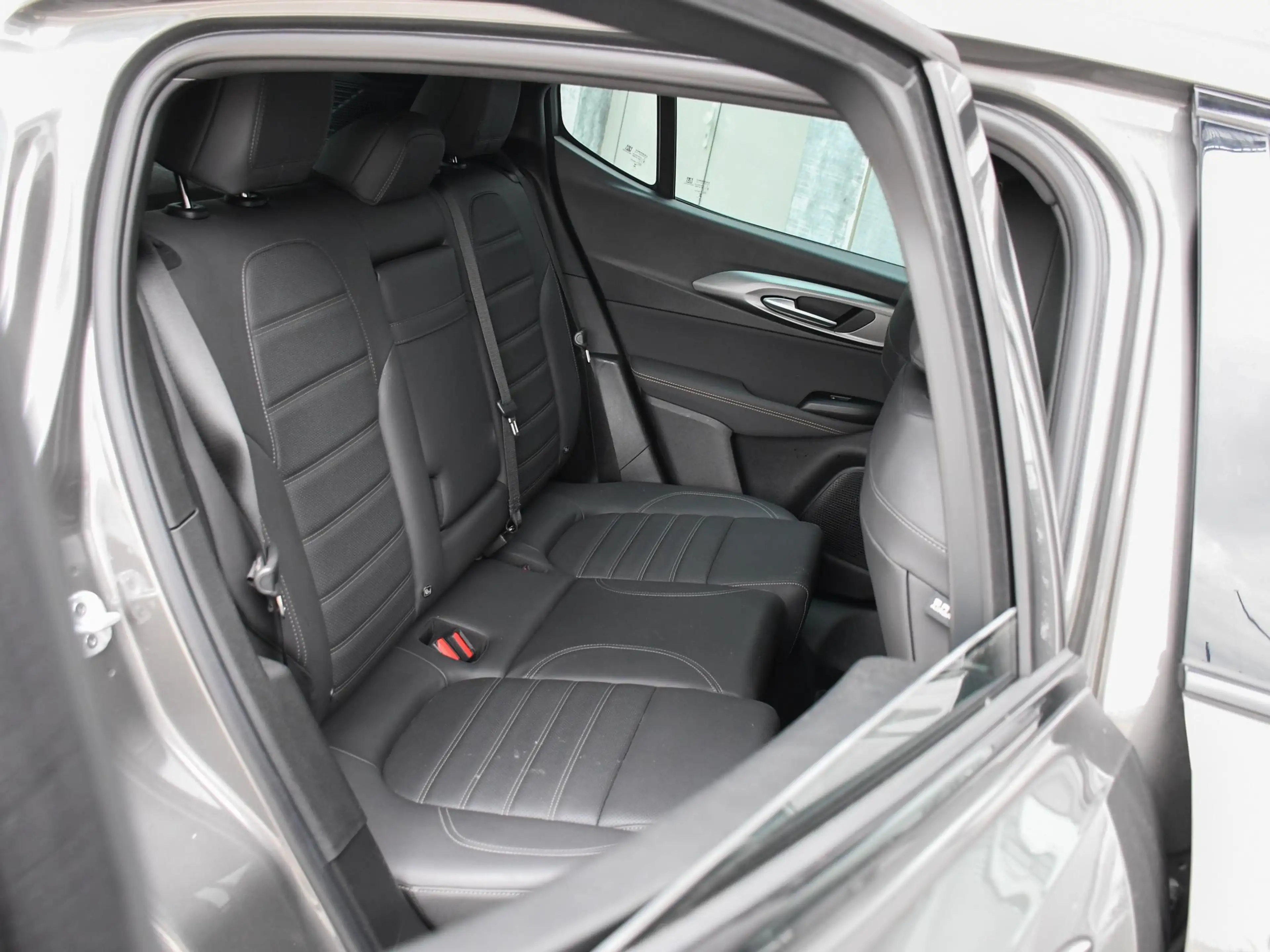 Alfa Romeo Tonale Veloce 1.5T Hybrid 160pk Automaat LEDER | 19''LM | — photo 13
