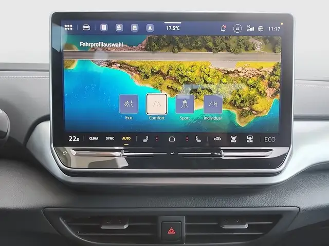 Volkswagen ID.4 view 14