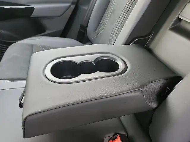 Volkswagen ID.4 view 29
