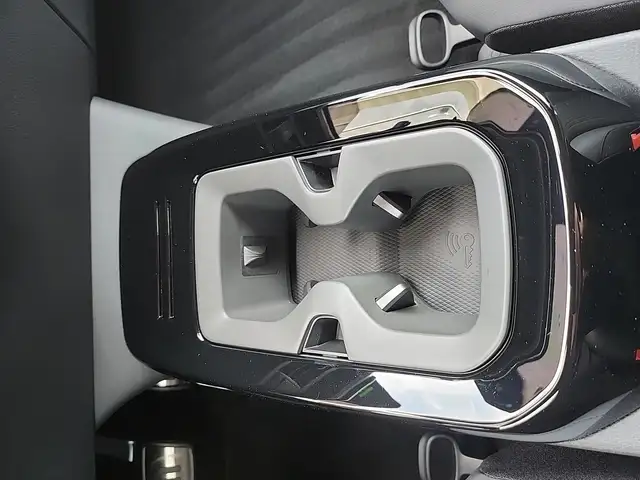 Volkswagen ID.4 view 27