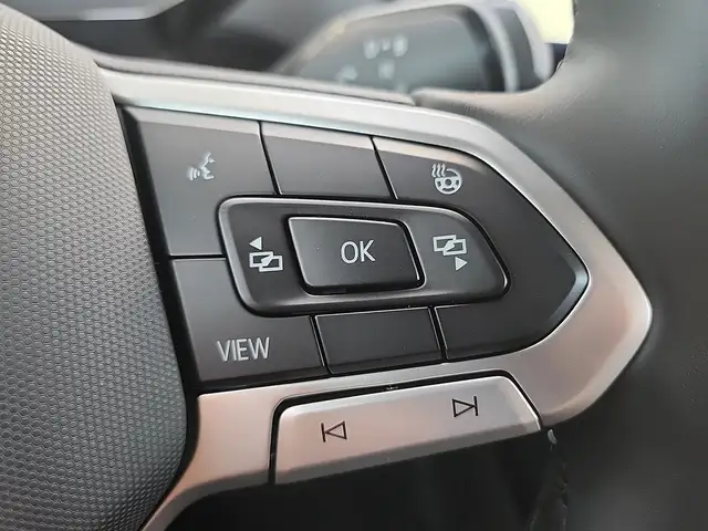 Volkswagen ID.4 view 21