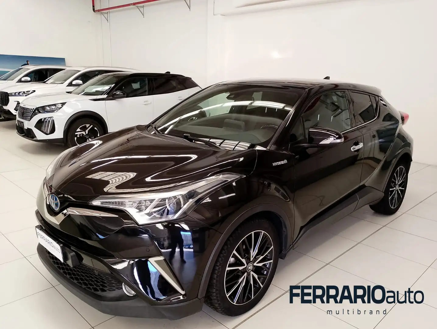Toyota C-HR C-HR I 2016 1.8h Lounge 2wd e-cvt Schwarz - 1