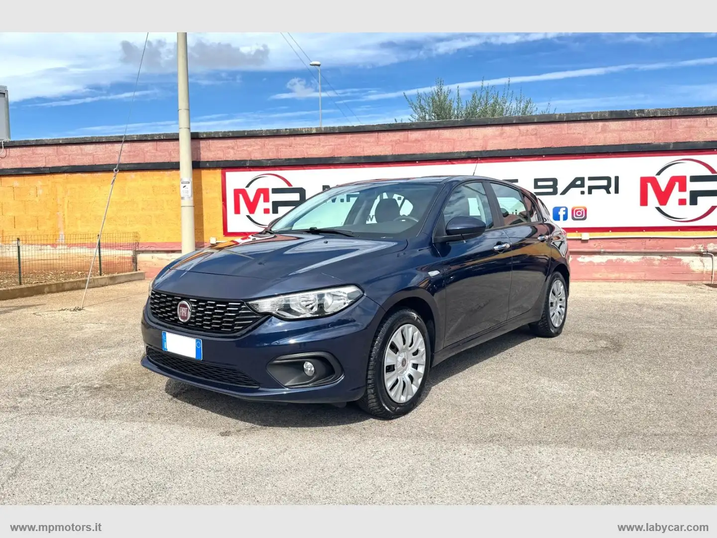 Fiat Tipo TIPO EASY 5P. 1.6 MJ 120CV Blau - 1