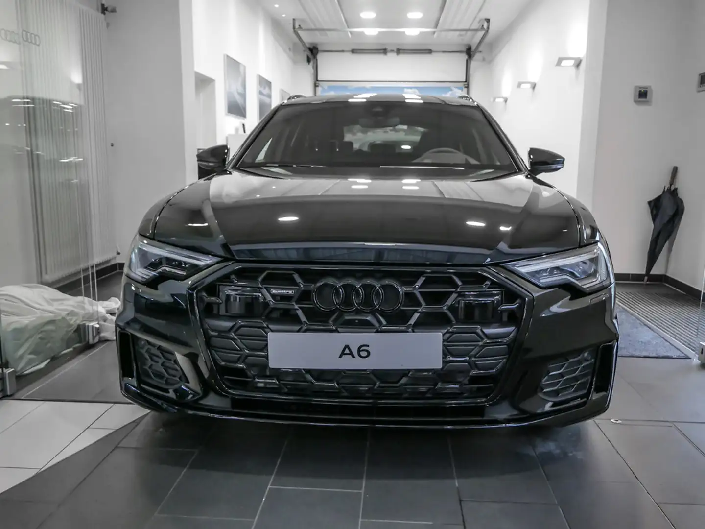 Audi A6 Avant 40 TDI design HUD MATRIX-LED 360° Schwarz - 2