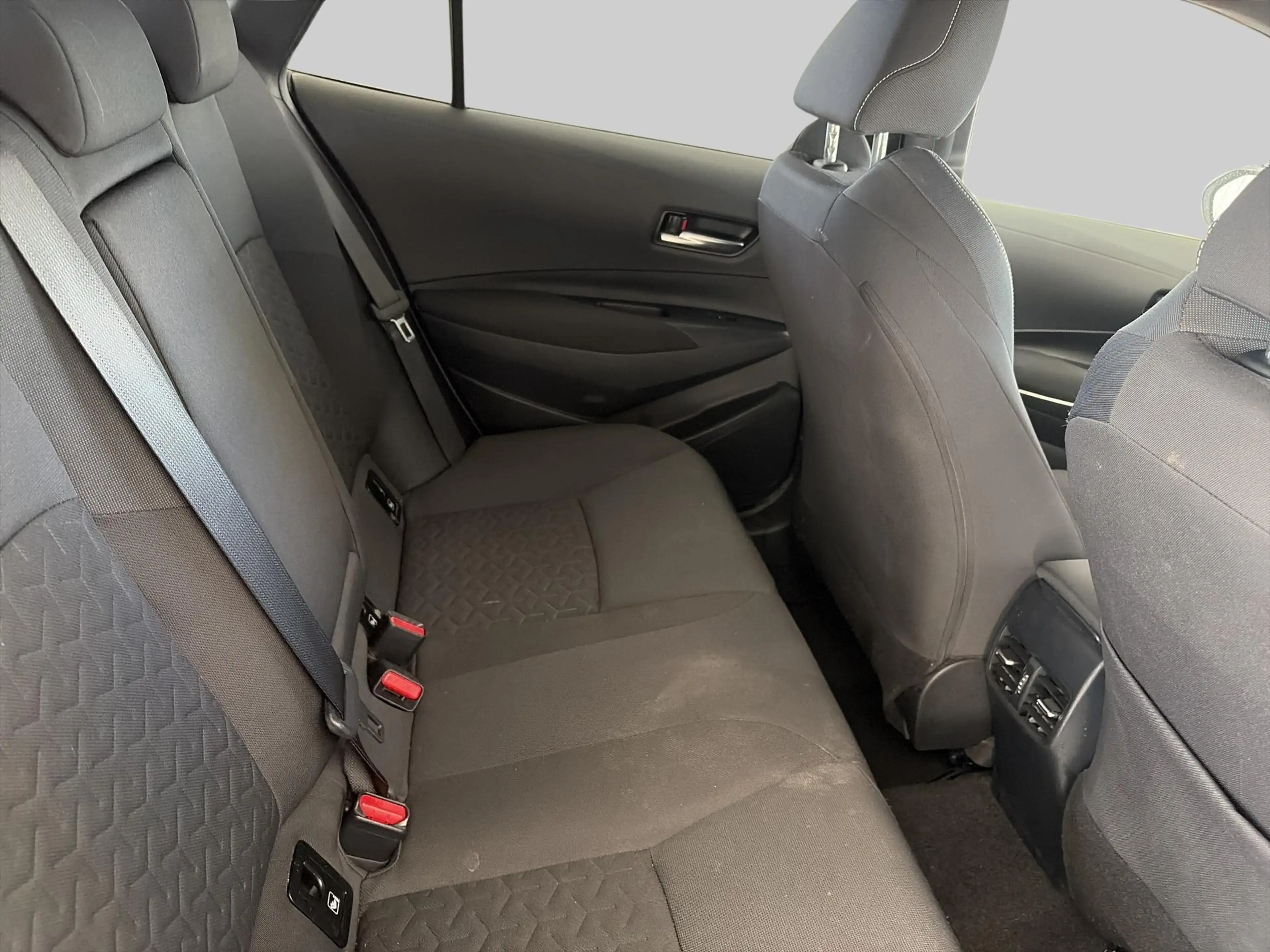 Toyota Corolla Touring Sports 1.8 Hybrid Business Plus CAMERA/TRE — photo 14