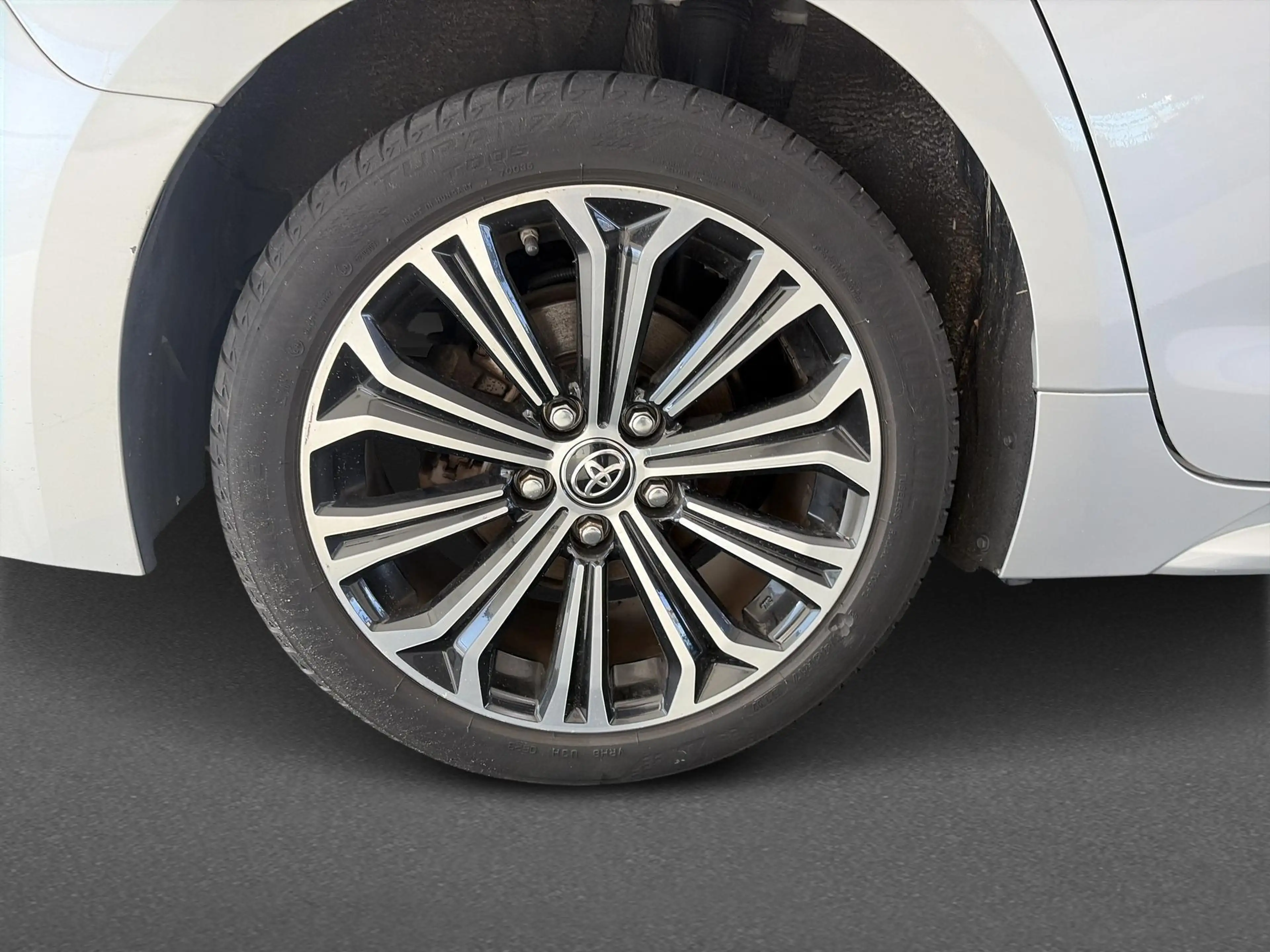 Toyota Corolla Touring Sports 1.8 Hybrid Business Plus CAMERA/TRE — photo 11
