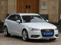Audi A3 Sportback attraction*NAVI*S.HEIZ.*PDC*LED*MMI Weiß - thumbnail 3