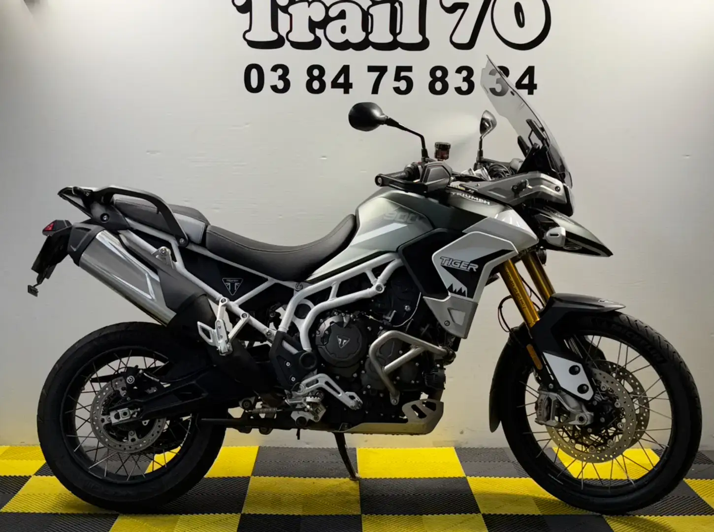 Triumph Tiger 900 Vert - 1