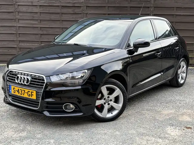 Audi A1 Sportback 1.2 TFSI Ambition / Ketting vv. / Stoelv