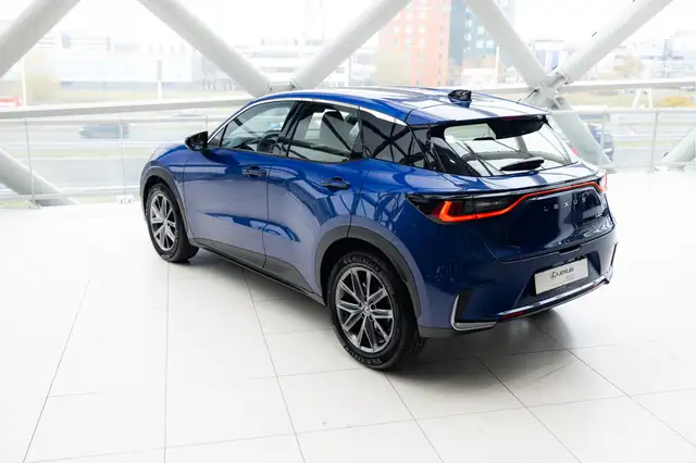 Lexus LBX view 3