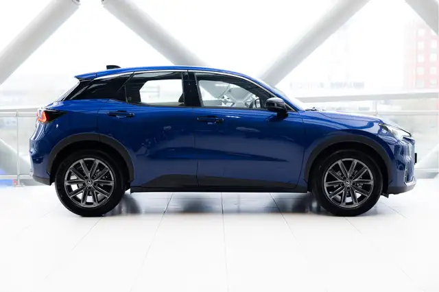 Lexus LBX view 6