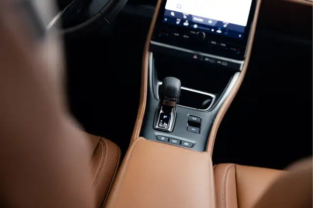 Lexus LBX view 10