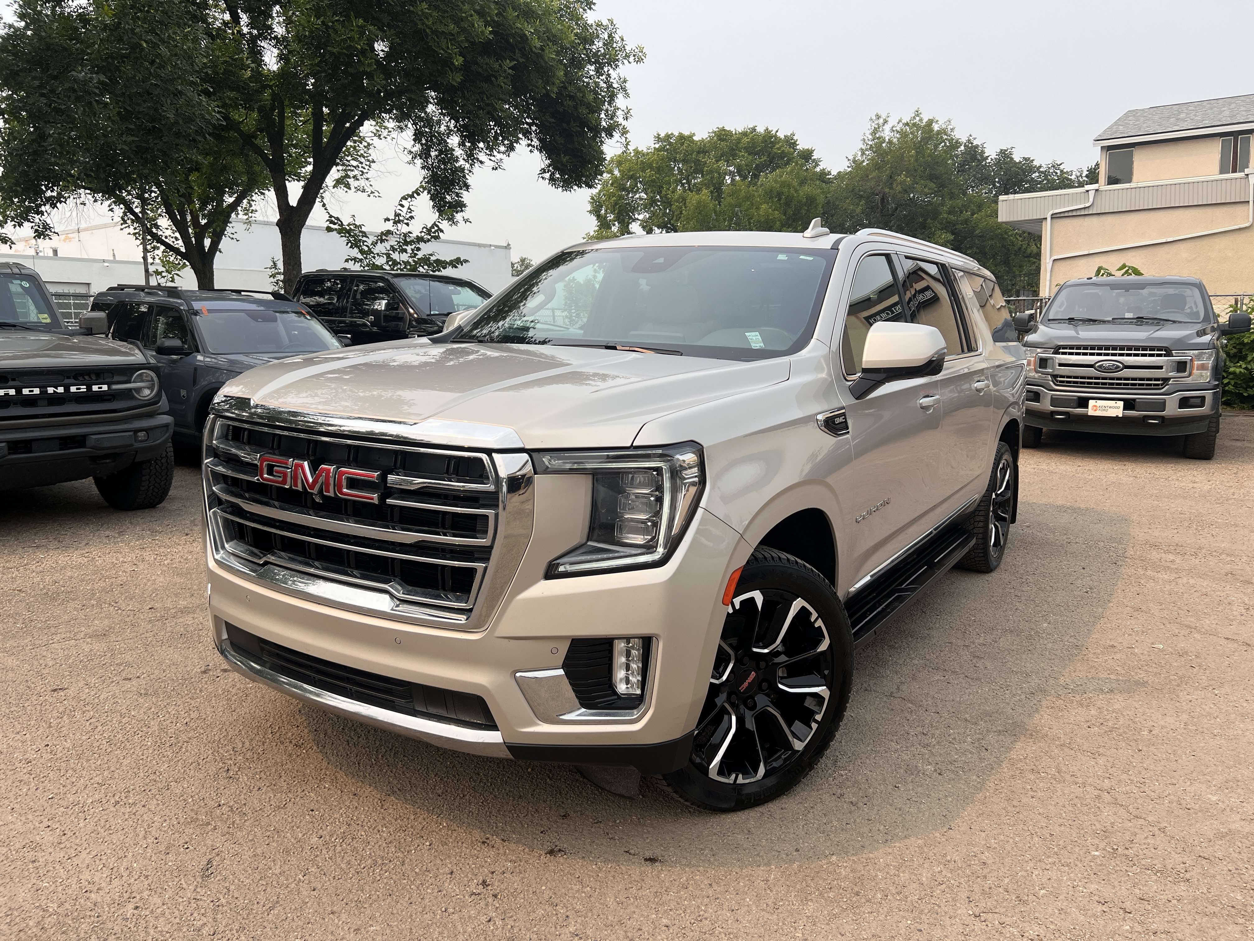 2023 GMC Yukon XL