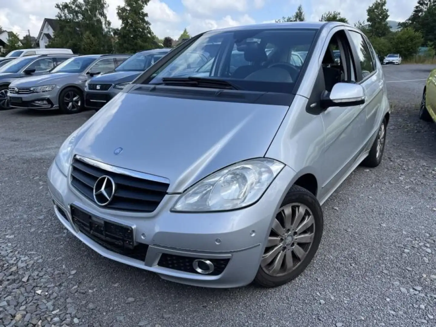 Mercedes-Benz A 180 Special Edition SHZ Tempomat Argent - 1