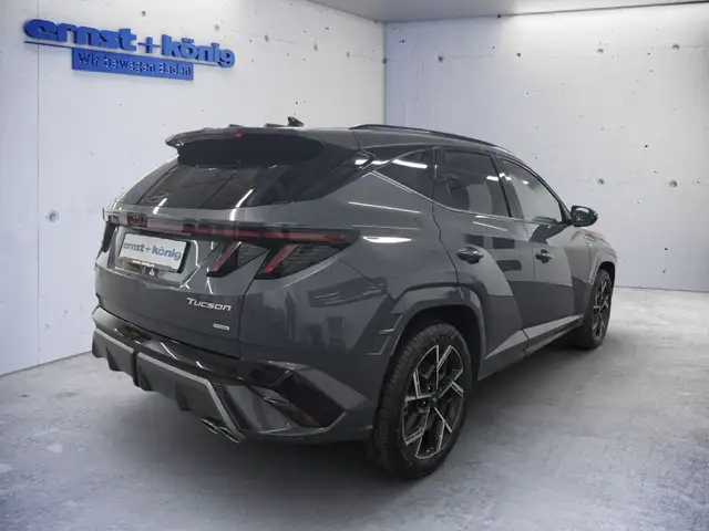 Hyundai Tucson view 3