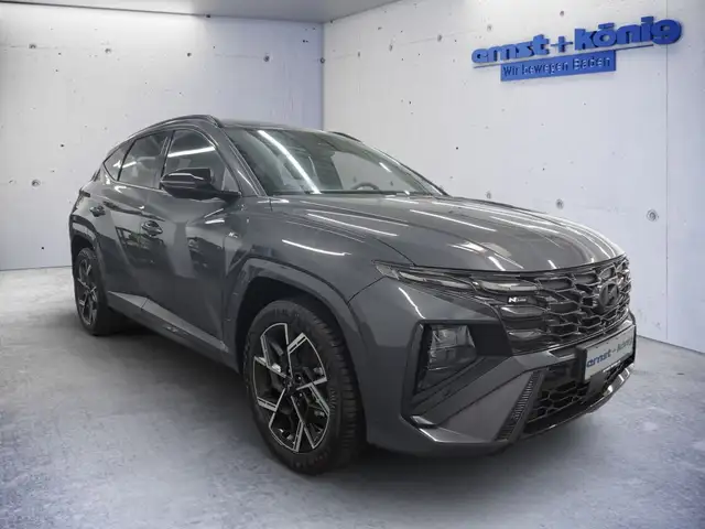 Hyundai Tucson view 2