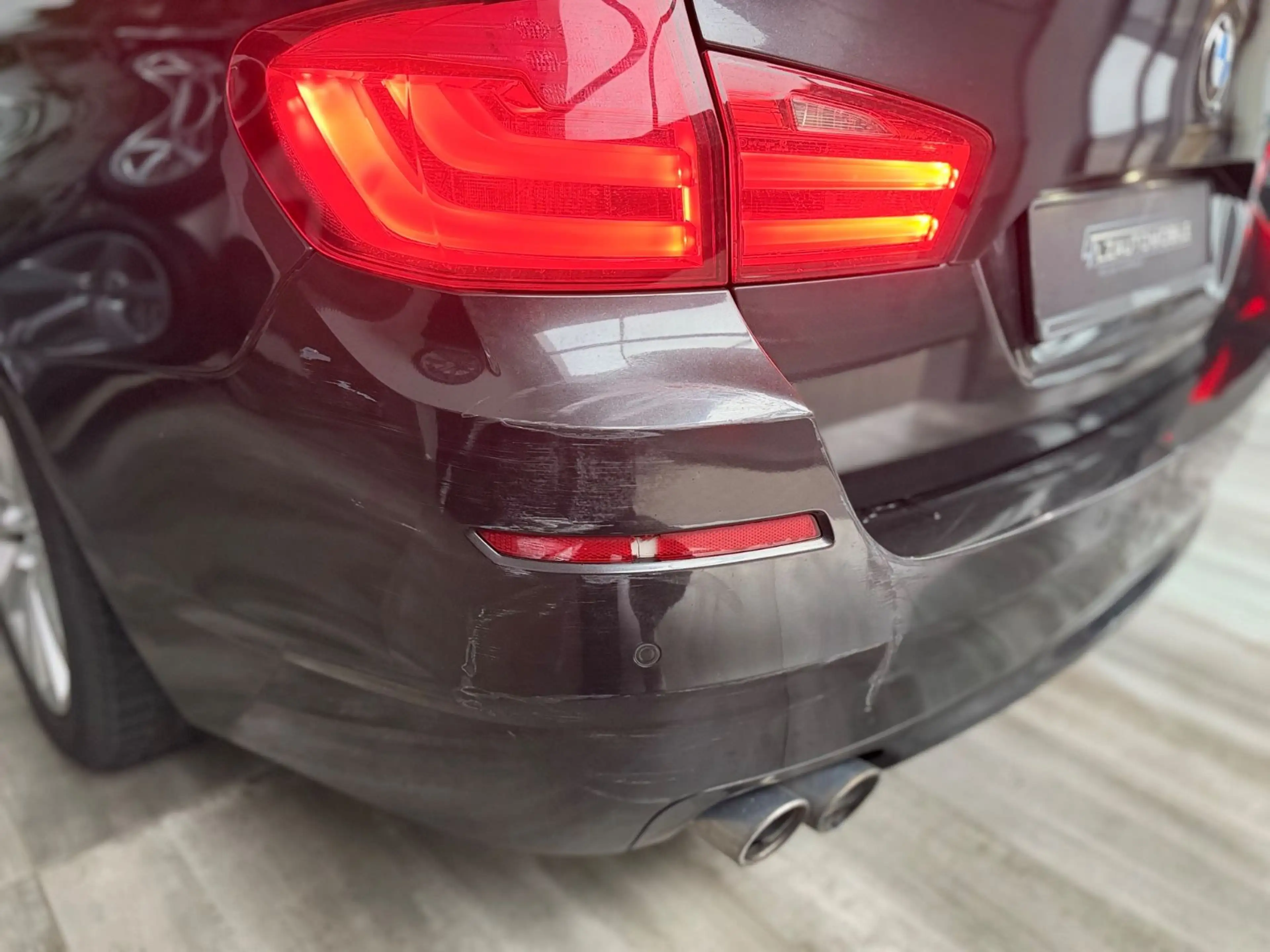 BMW 530 d Touring xDrive — photo 10
