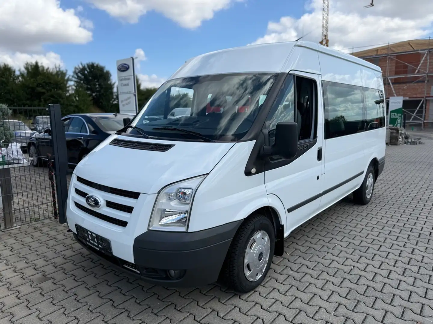 Ford Transit ** 9 sitzer ** 107052 KM erst ** TüV NEU Blanc - 1