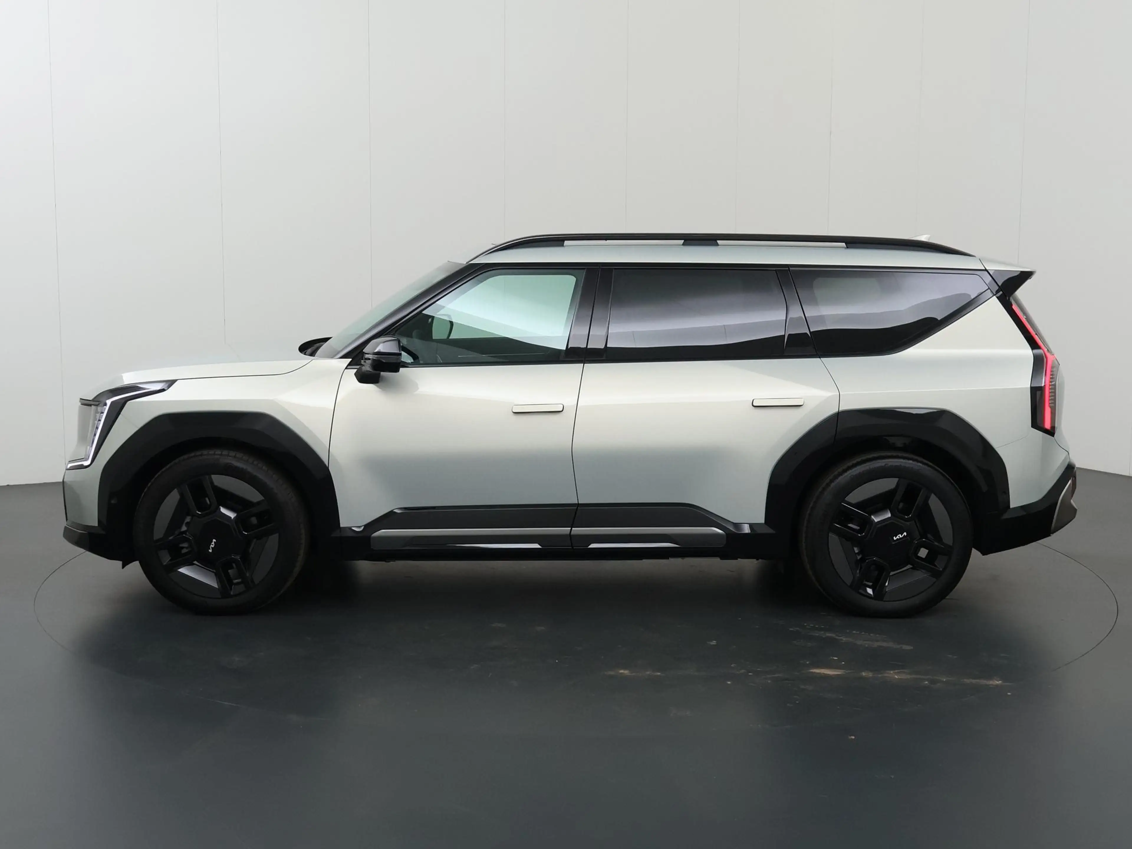 Kia EV9 GT-Line AWD 99.8 kWh | Panoramaschuifdak  | LED-ma — photo 5