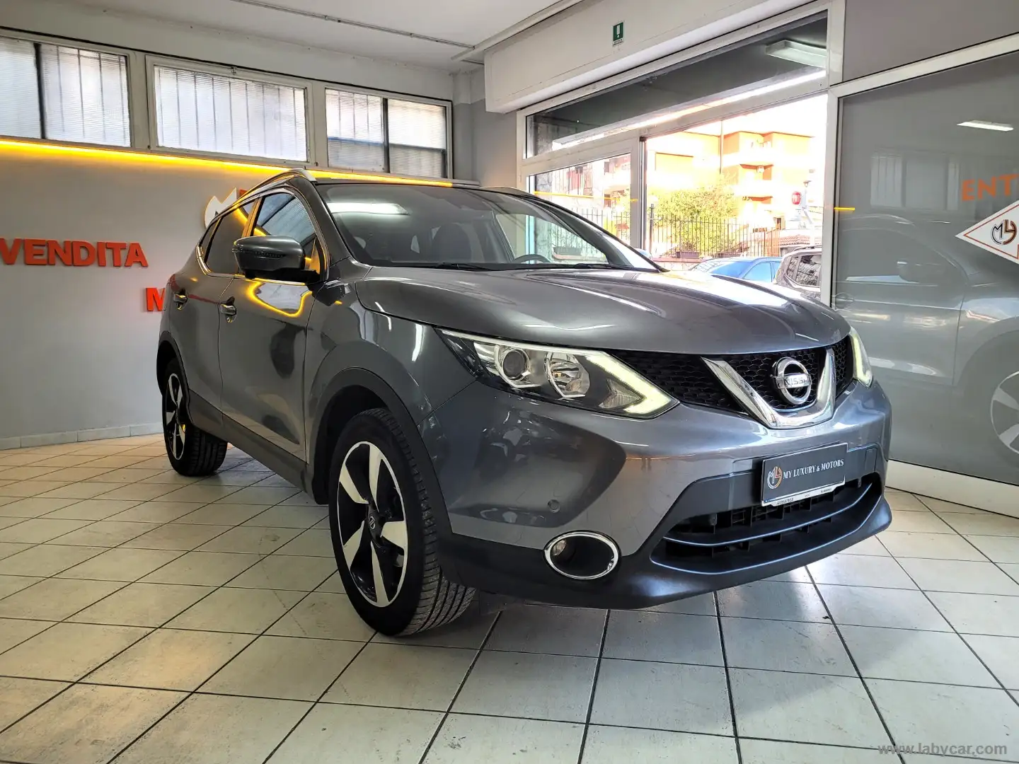 Nissan Qashqai 1.5 dCi 360 N-CONNECTA* ITA*UNIPRO*EURO6B Gris - 1