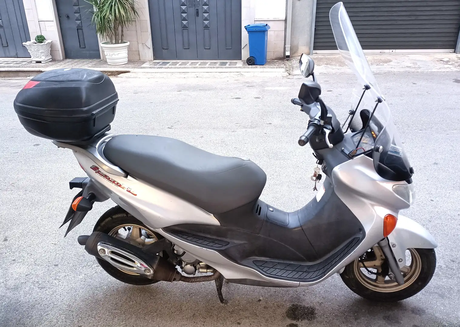 Suzuki Epicuro 150 4 tempi Grigio - 2
