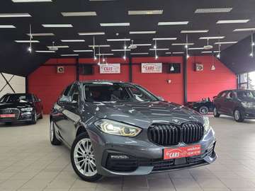 118iA Sport Line**AUTOMAAT**NAVIGATIE**XENON**ALU-VELGEN**