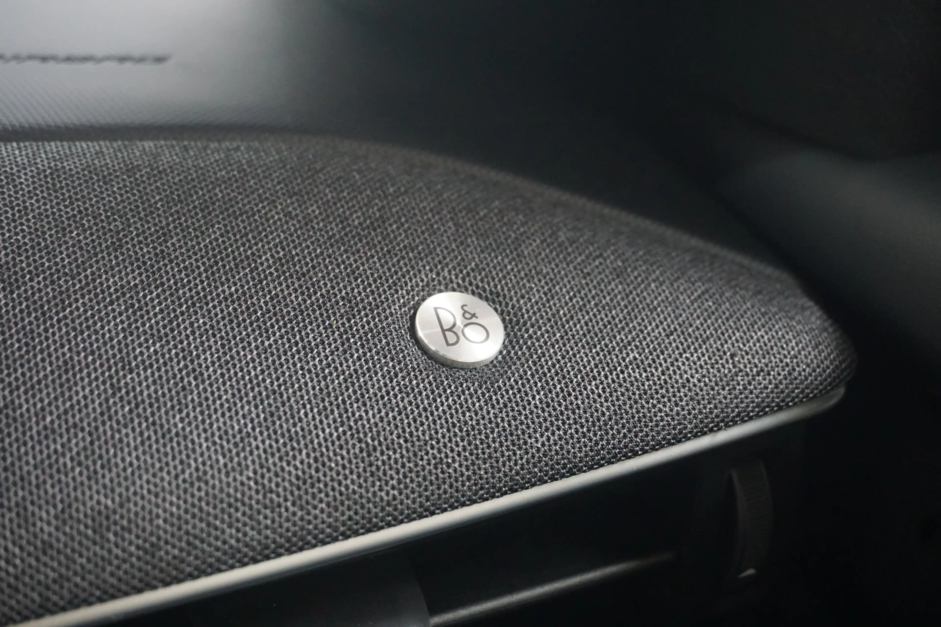 Ford Mustang Mach-E Extended AWD 98 kWh — photo 14