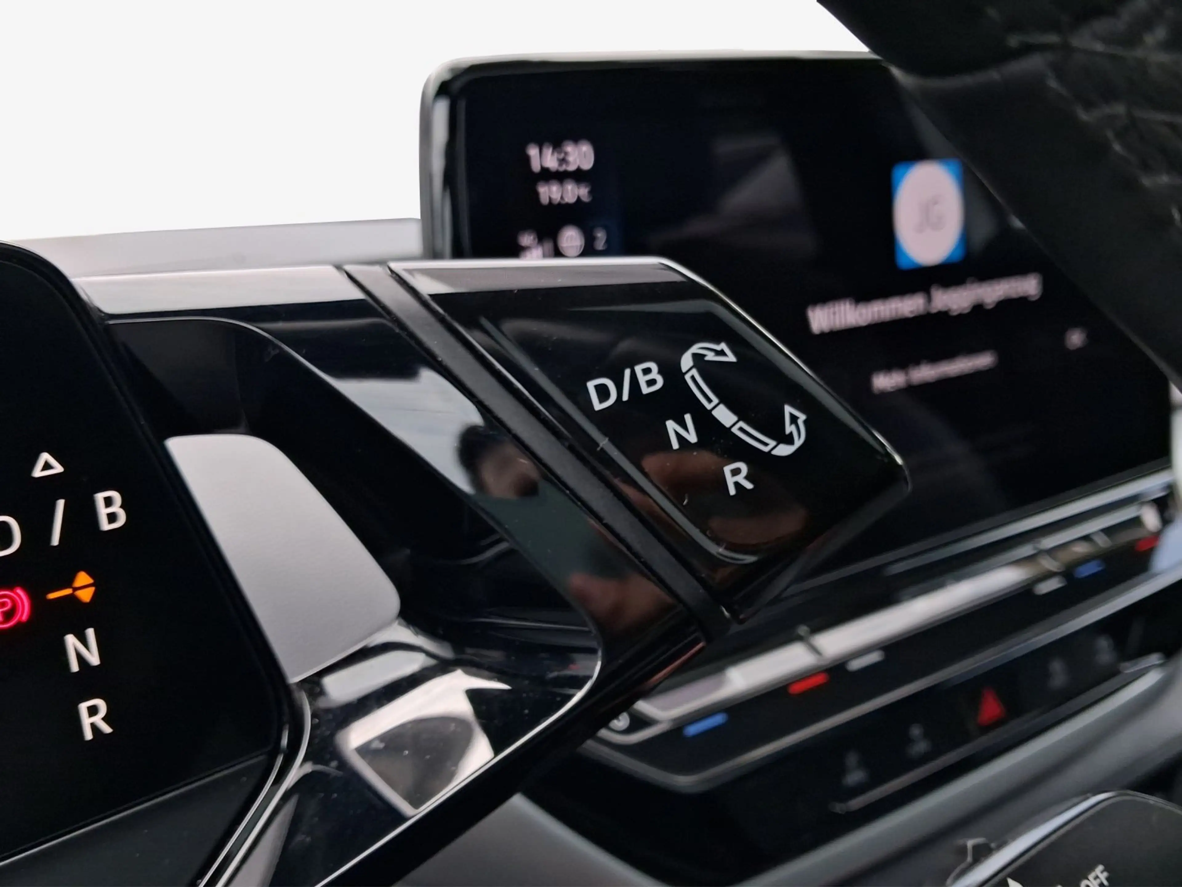 Volkswagen ID.5 PRO PANO AHK SPORTPAKET MATRIX — photo 11
