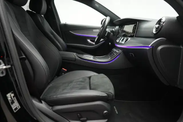 Mercedes-Benz E-Class view 15