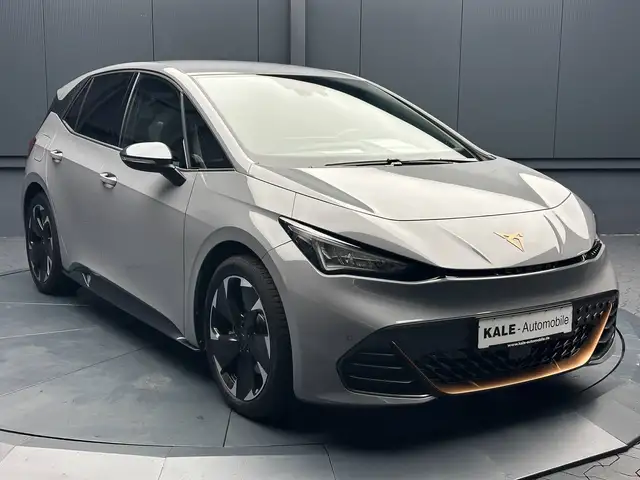 Cupra Born view 7