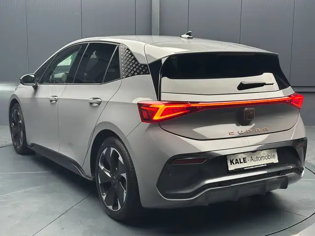 Cupra Born view 3