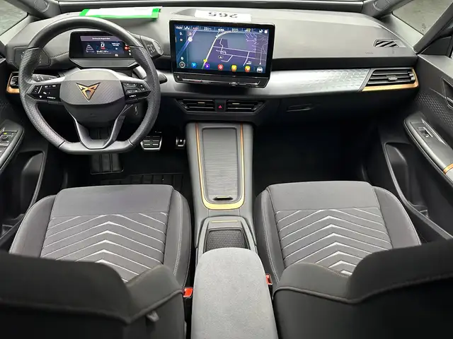 Cupra Born view 12
