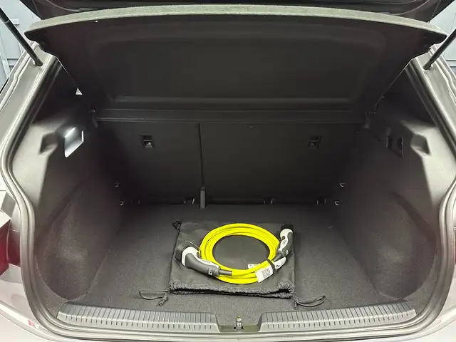 Cupra Born view 30