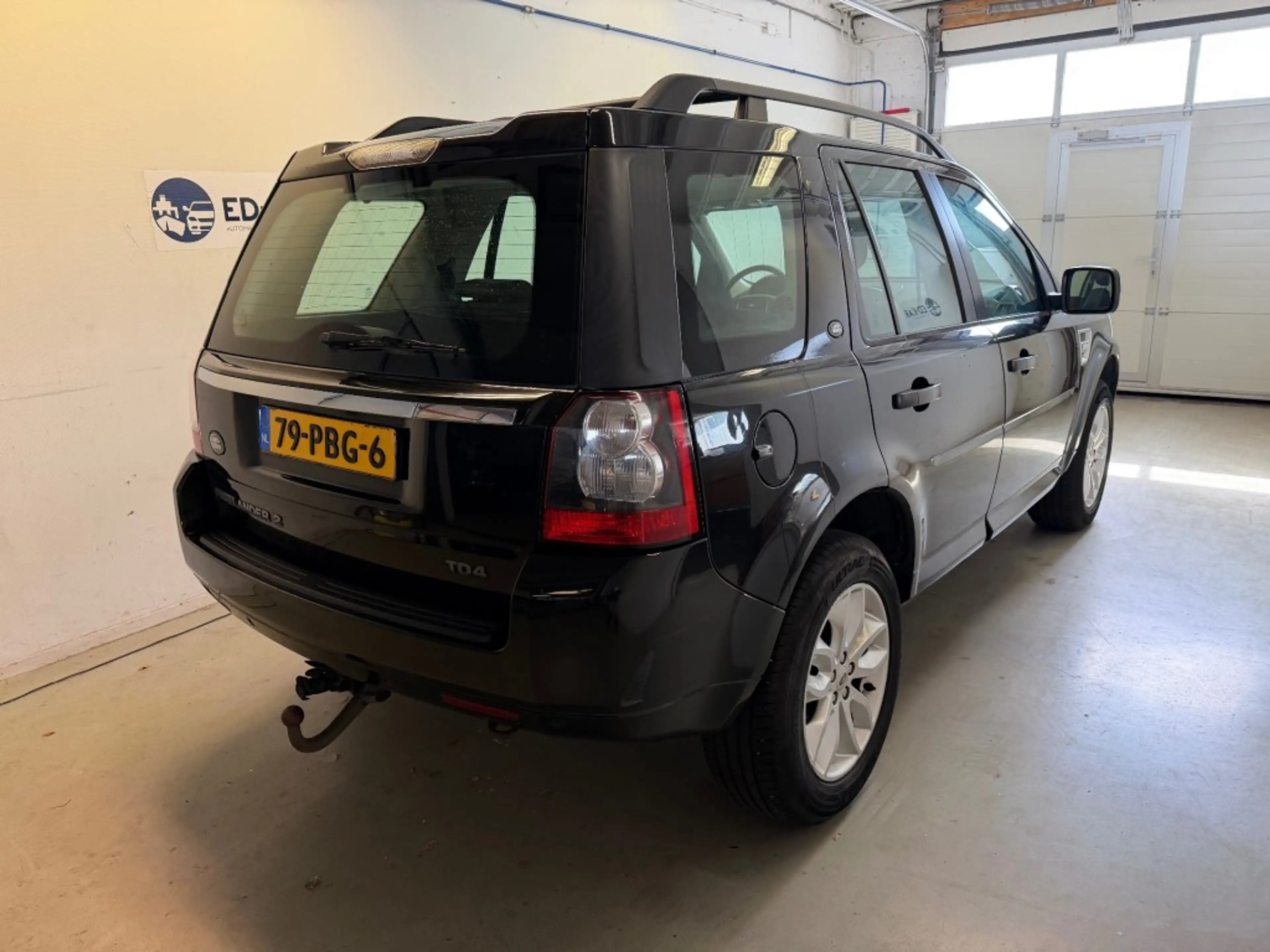 Land Rover Freelander 2.2 TD4 SE AUT LEER 4WD RIJDT GOED NAP APK 11-2026 — photo 5