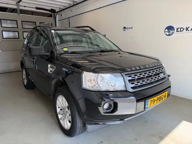 Land Rover Freelander view 4