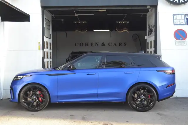 Land Rover Range Rover Velar view 9
