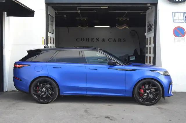 Land Rover Range Rover Velar view 5