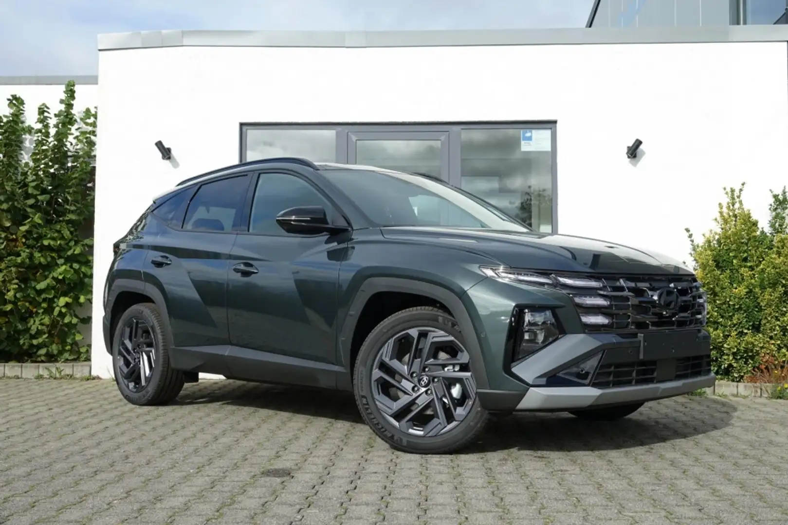 Hyundai TUCSON PRIME 20th ANNIVERSARY HYBRID215PS SOFORT Grün - 1