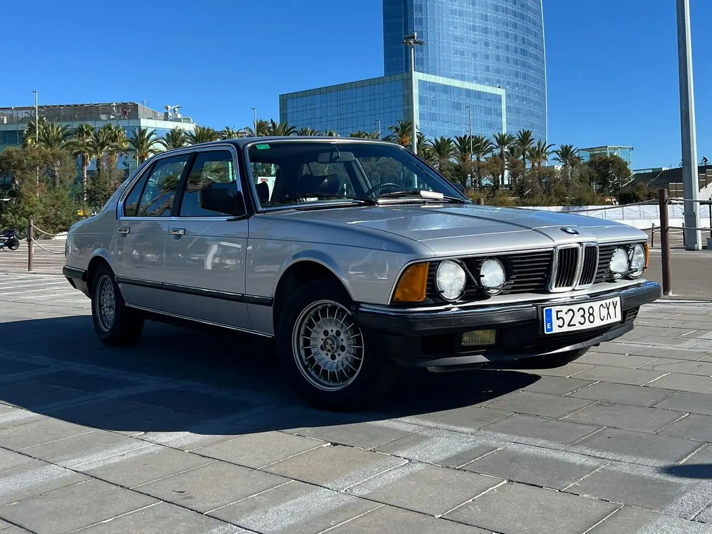 BMW 745 745i Aut. Silber - 1