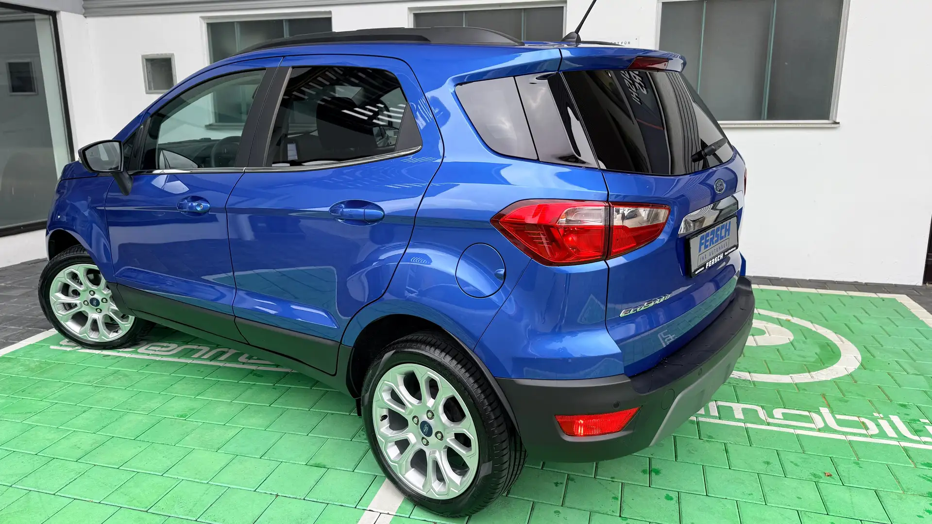 Ford EcoSport EcoBoost Titanium m. SYNC Freisprech 17"LM uvm Blau - 2
