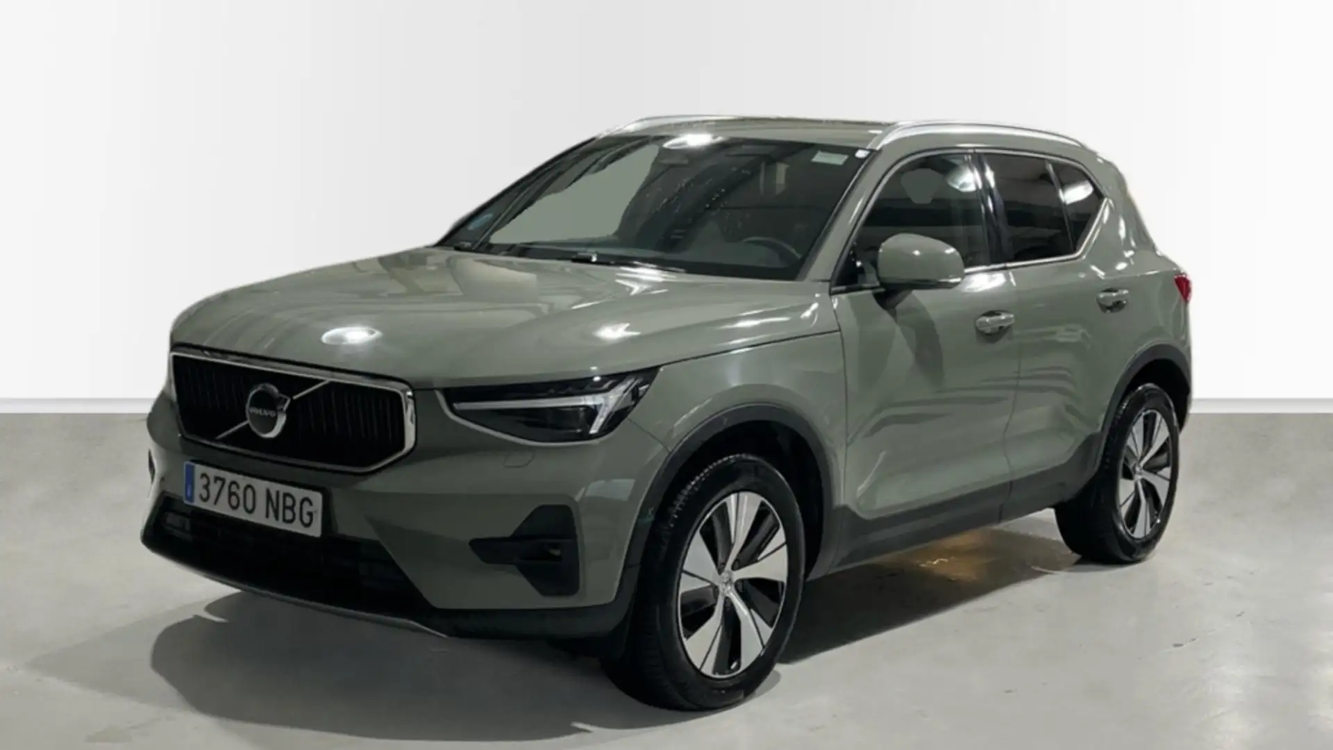 Volvo XC40 2.0 B3 CORE AUTO 5P - 1